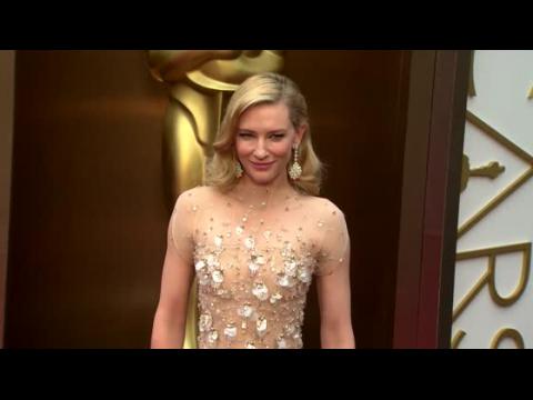 VIDEO : Cate Blanchett Adopts A Baby Girl