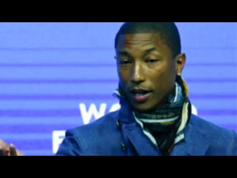 VIDEO : Le geste de Pharrell Williams pour un homme humili sur Internet