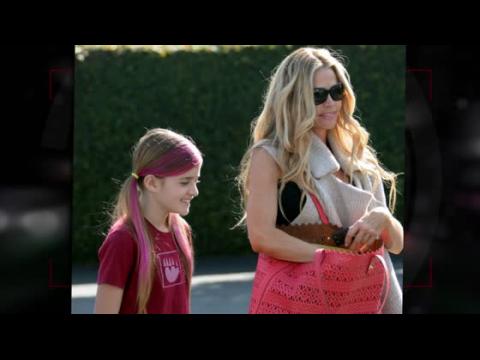 VIDEO : Denise Richards Is The Coolest Mum In Town