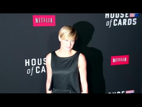VIDEO : Robin Wright Reveals How Great Her Sex Life is With Ben Foster