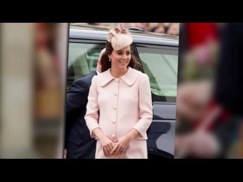 VIDEO : La Duchesse de Cambridge est chic pour l'un de ses derniers devoirs royaux avant son accouch