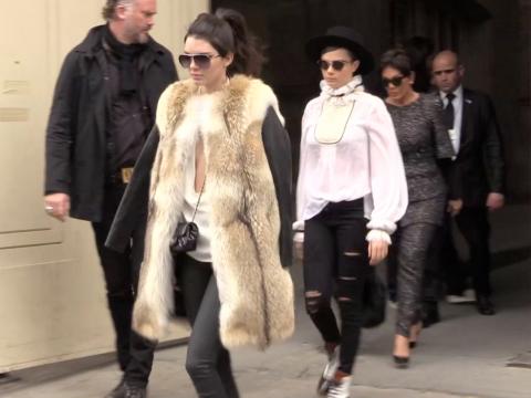 VIDEO : Exclu Vidéo : Kendall Jenner et Cara Delevingne : Le défilé Chanel dans la tête !