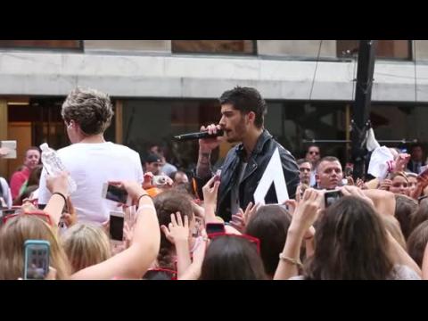 VIDEO : Le dpart de Zayn Malik de One Direction plonge les fans dans la tristesse