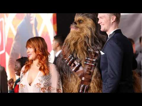 VIDEO : The New Chewbacca Shares Secrets On 'Star Wars' Set