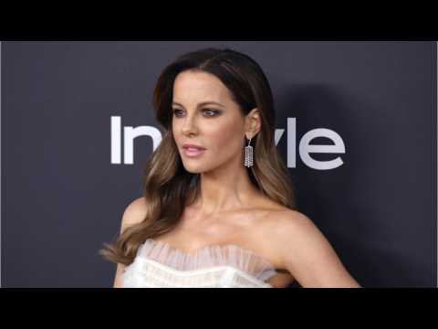 VIDEO : Kate Beckinsale Claps Back At Pete Davidson Haters