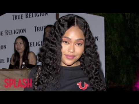 VIDEO : The Kardashians Are '100 Percent Done' With Jordyn Woods