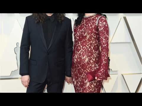 VIDEO : These Were The Cutest Couples At The Oscars