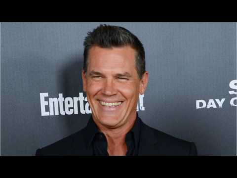 VIDEO : Peter Dinklage And Josh Brolin To Star In Comedy