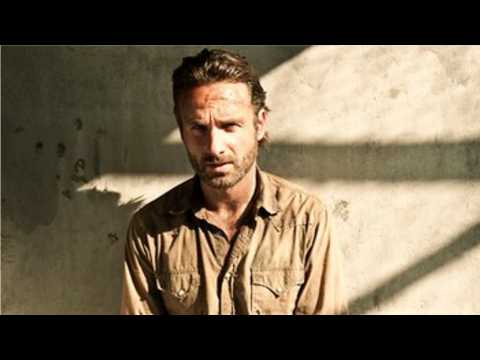 VIDEO : 'The Walking Dead's Andrew Lincoln Photographed On Set
