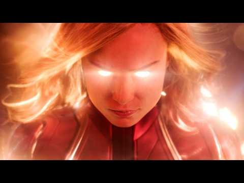 VIDEO : 'Captain Marvel' Recreates Powerful Comic Cover Moment