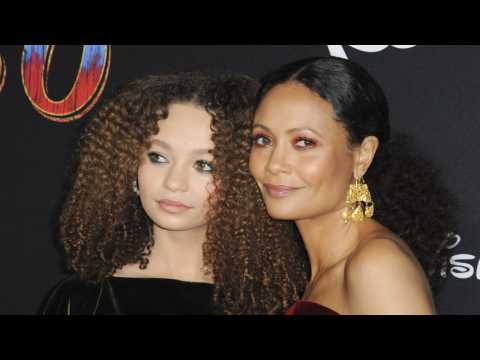 VIDEO : Thandie Newton Attends 'Dumbo' Premiere With Daughter Nico Parker