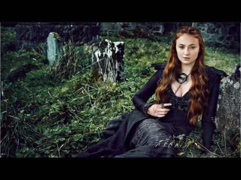 VIDEO : 'Game of Thrones' Final Season Pairs With New Four-Book Collection