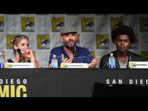VIDEO : 'Arrow' Producer Reveals 'Olicity' Baby Pic