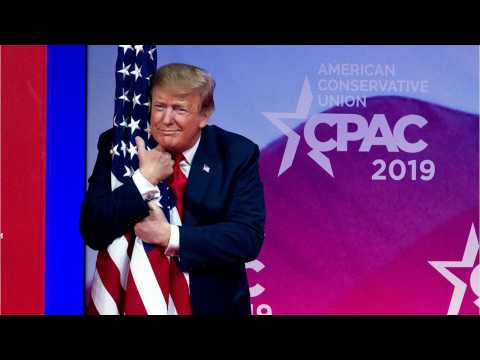 VIDEO : Leslie Jones Mocks Trump After He Threatens To Investigate 'SNL'