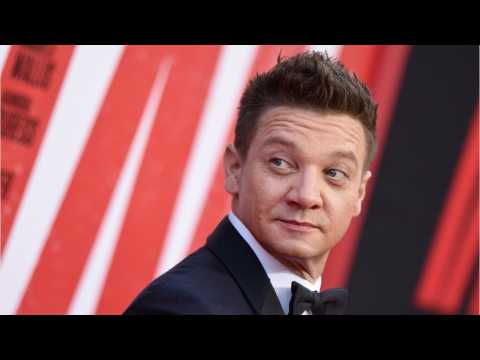 VIDEO : Jeremy Renner Is Ready To Take On Thanos