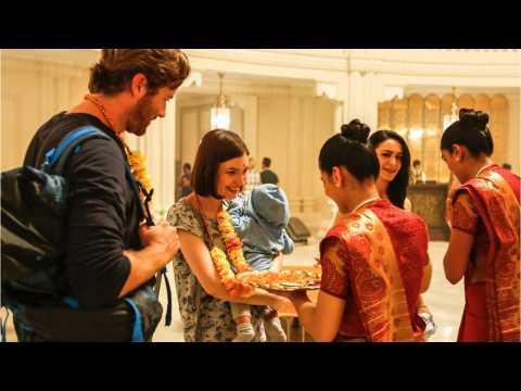 VIDEO : Critics Like 'Hotel Mumbai'