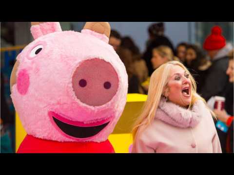 VIDEO : London Fire Brigade Calls Peppa Pig Sexist