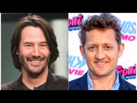 VIDEO : Keanu Reeves And Alex Winter Announce Bill & Ted 3 Is Totally Happening