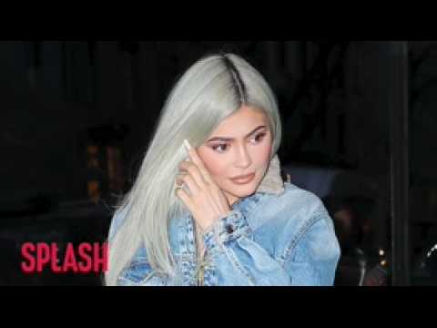VIDEO : Kylie Jenner Wants More Friends