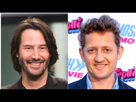 VIDEO : Keanu Reeves And Alex Winter Tease Bill And Ted 3