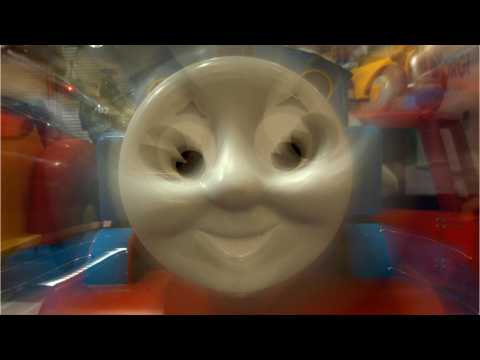 VIDEO : 'Resident Evil 2' Mod Turns Mr. X Into Thomas The Tank Engine