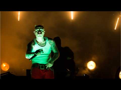 VIDEO : Keith Flint Frontman Of The Prodigy Is Dead