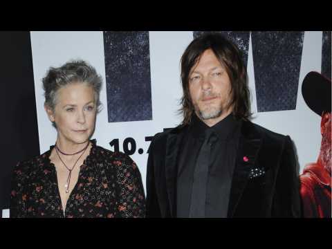 VIDEO : 'The Walking Dead' Fans Are Fighting Over Daryl & Carol