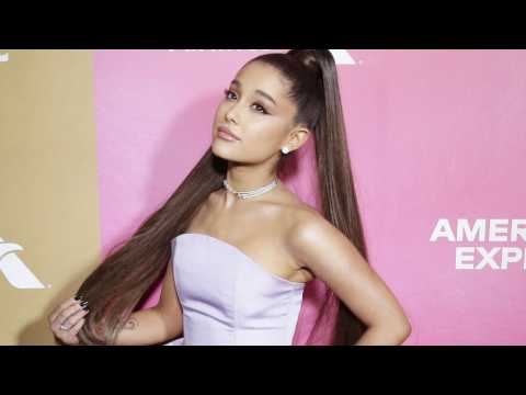 VIDEO : Starbucks Is Teaming Up With Ariana Grande On New Beverage