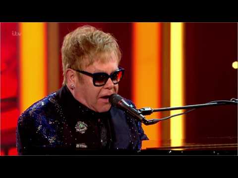 VIDEO : Elton John Biopic ?Rocketman? May Include Sex Scene