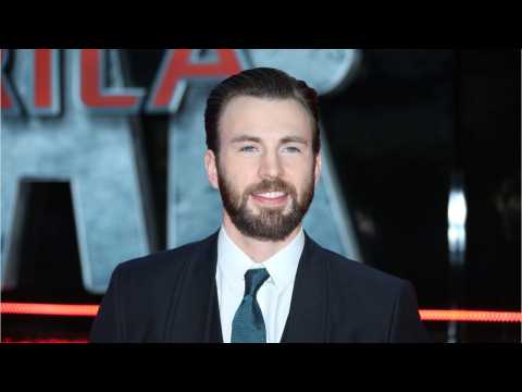 VIDEO : Chris Evans Wishes Fans A Happy Valentin's Day With Help Of His Pup Dodger