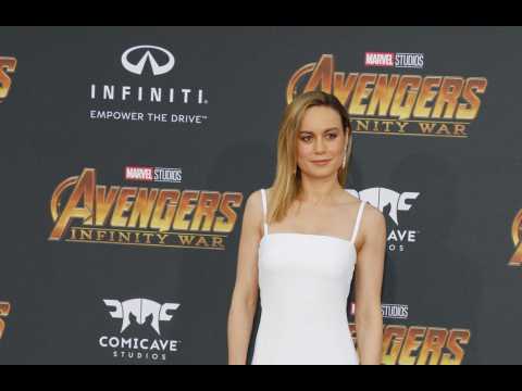 VIDEO : Brie Larson tait 'trs mue' par le succs d'Emma Stone aux Oscars