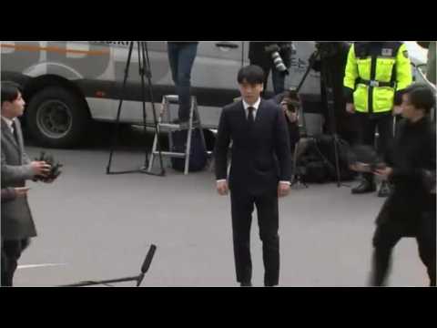 VIDEO : Sex Scandals Rock Korean Boy Band K-Pop