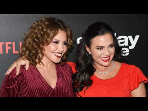 VIDEO : Netflix Bids Farewell To Comedy One Day At A Time