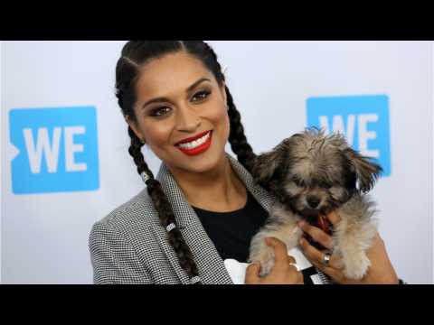 VIDEO : Lilly Singh to Replace Carson Daly's Late-Night Show