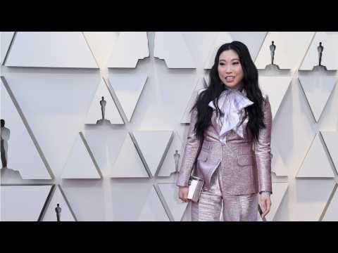 VIDEO : Women Strut The 2019 Oscars Red Carpet In Pant Suits