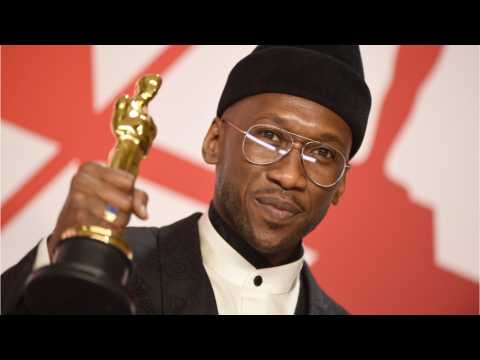VIDEO : Mahershala Ali's College Basketball Reel Goes Viral After Second Oscar Win