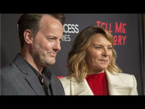 VIDEO : Cattrall Signs On For Fox Dramedy Pilot ?Filthy Rich?