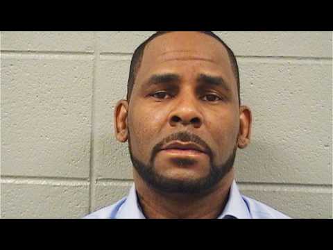 VIDEO : R. Kelly Is Back In Jail