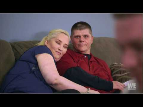 VIDEO : Mama June & Boyfriend Arrested