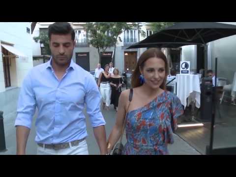 VIDEO : Paula Echevarra y Miguel Torres disfrutan en Marbella