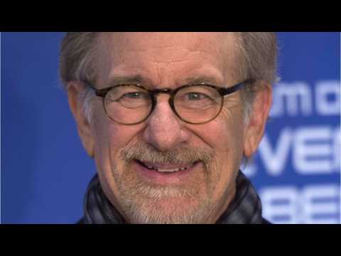 VIDEO : Steven Spielberg Speaks Up Netflix's Roma