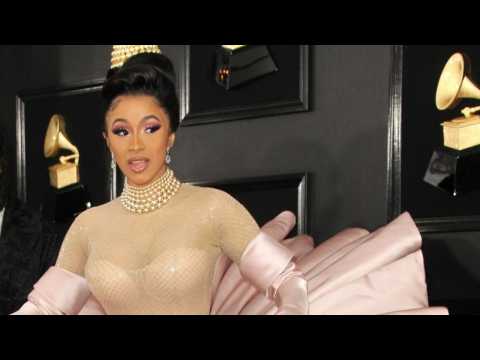 VIDEO : Cardi B Addresses Video In Which She Confesses To Robbing Men