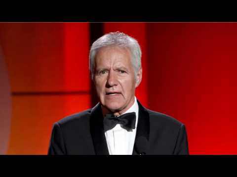 VIDEO : Alex Trebek Gives Health Update Regarding Stage 4 Pancreatic Cancer