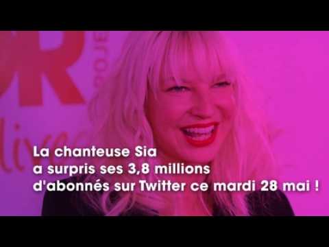 VIDEO : Sia : bientt maman ? Sa belle proposition  un ado de 16 ans