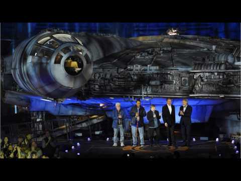 VIDEO : Harrison Ford Dedicates Star Wars: Galaxy's Edge Opening to Peter Mayhew
