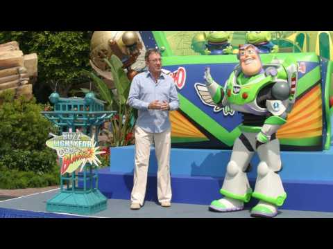 VIDEO : Tim Allen Jokes About Buzz Lightyear's Hair