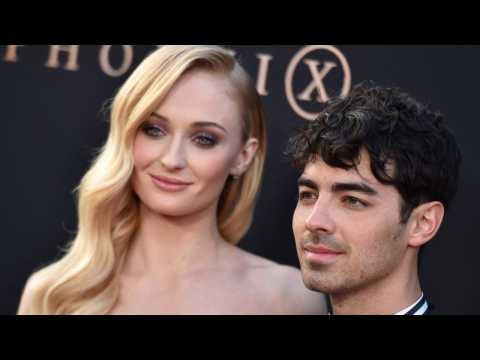 VIDEO : The Awkward Way Joe Jonas? Parents Found Out About His Marriage To Sophie Turner