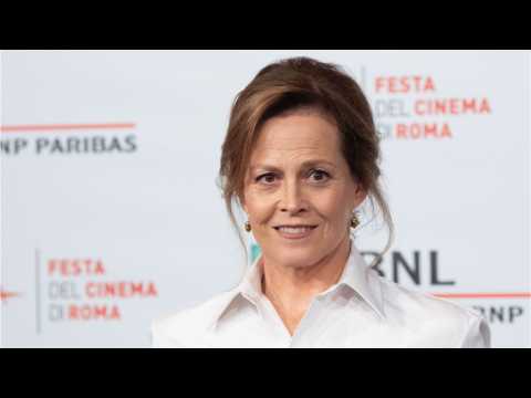 VIDEO : Sigourney Weaver Confirms Roll In New ?Ghostbusters?