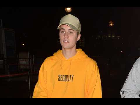 VIDEO : Le cadeau os de Justin Bieber