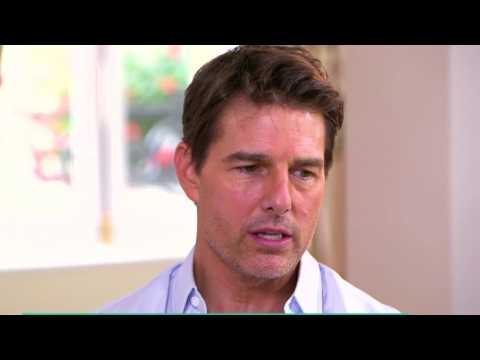 VIDEO : Did Tom Cruise Hear About Justin Bieber's Challenge To Fight Him?